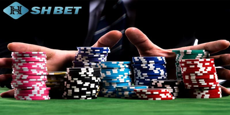 Chơi poker online uy tín có gì hấp dẫn