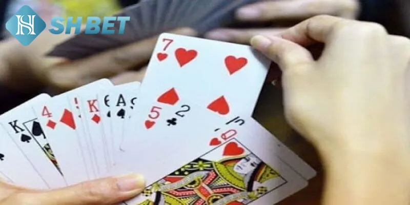 Các đối tượng nên áp dụng mẹo chơi tiến lên