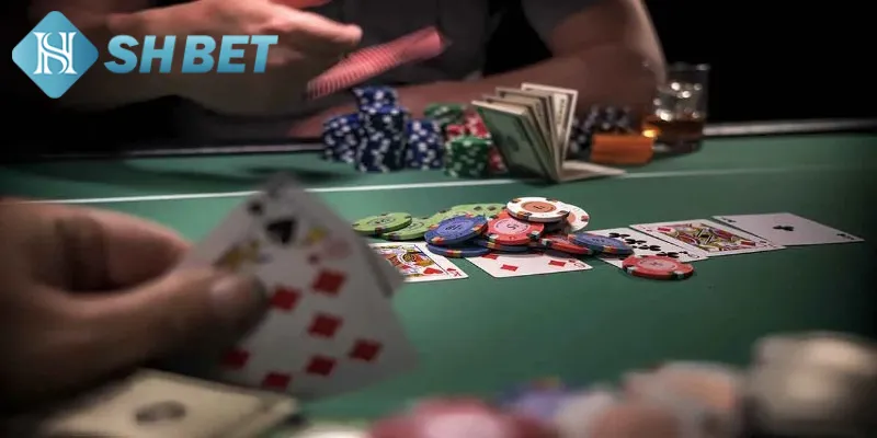 Kinh nghiệm chơi Texas Hold'em từ cao thủ giúp thắng lớn