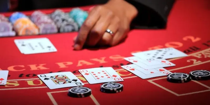 Các bí quyết chơi Blackjack giúp bạn thắng nhiều hơn là gì?
